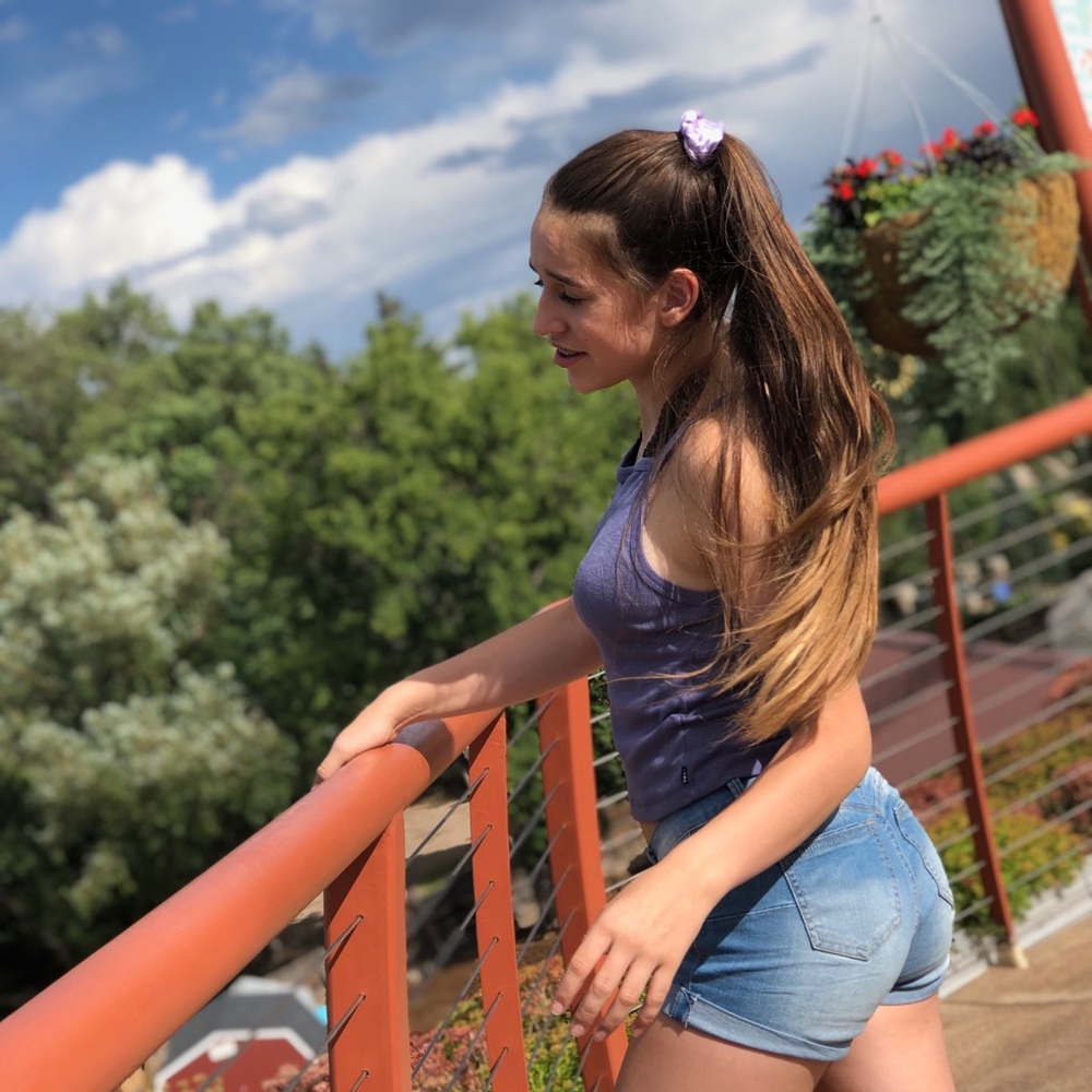 Meet your Posher, Lani